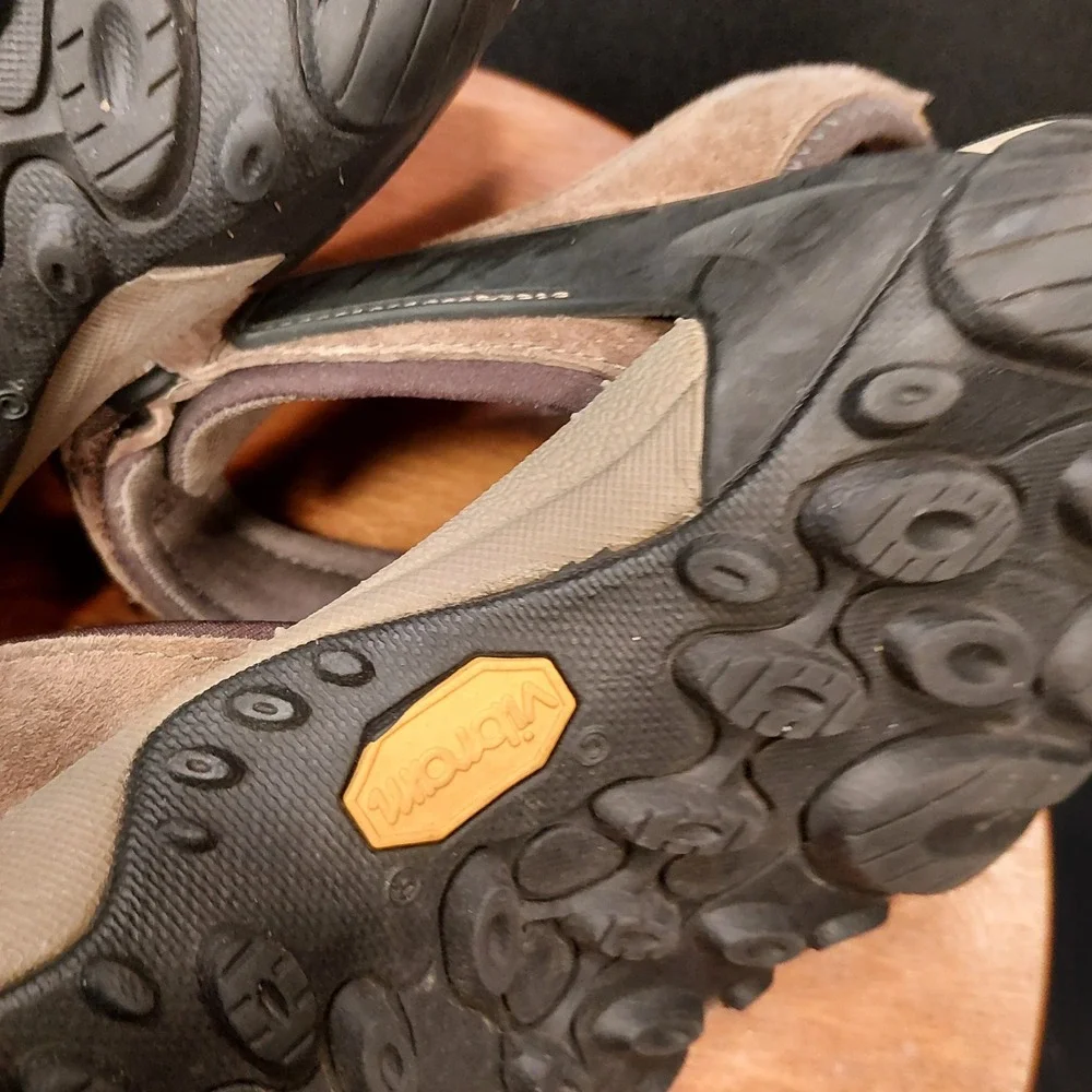 Merrell Kahuna III Mens Brown Suede Hiking Sandals Vibram Sole J033667 US 11